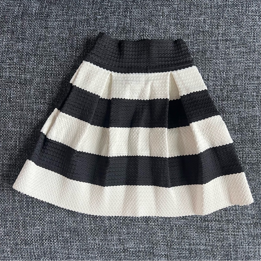 Penny Candy Girl’s Skirt Size 4